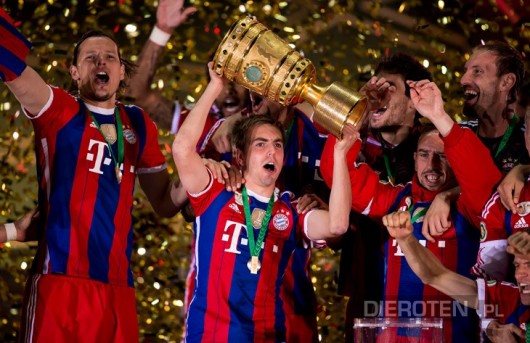 Lahm pod wrażeniem pracy Kompany'ego