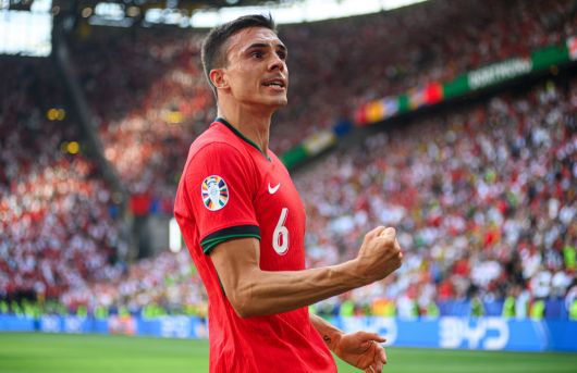 Spurs rozpoczęli rozmowy z Bayernem ws. Palhinhii