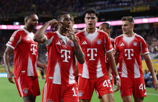 Sport Bild: Wąska kadra czy świetna atmosfera? Dwa spojrzenia na szanse Bayernu w Europie